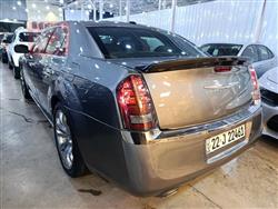 کرایسلەر 300